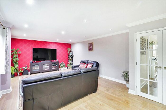 4 Bedroom Detached House For Sale In Perran Close, Hartley, Kent, DA3