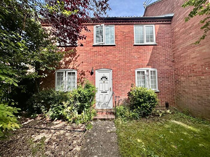 2 Bedroom Flat To Rent In Gipsy Lane, Norwich, NR5