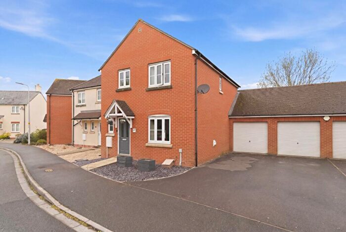 3 Bedroom Semi-Detached House For Sale In Hayward Avenue, West Wick, Weston-Super-Mare, BS24