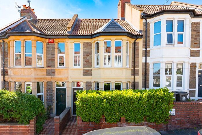 3 Bedroom Terraced House For Sale In Fairfield Road, Southville, BS3