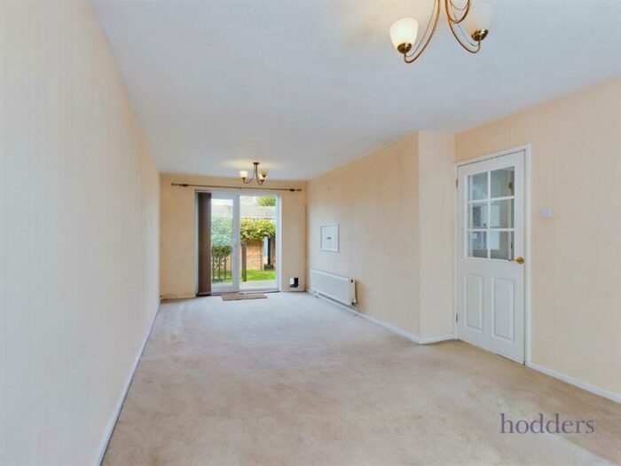 3 Bedroom Terraced House To Rent In Surrey, KT15