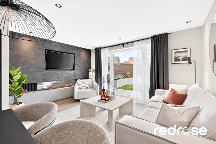 3 Bedroom Link Detached House For Sale In Carpenters Close, Buckshaw Village, PR7