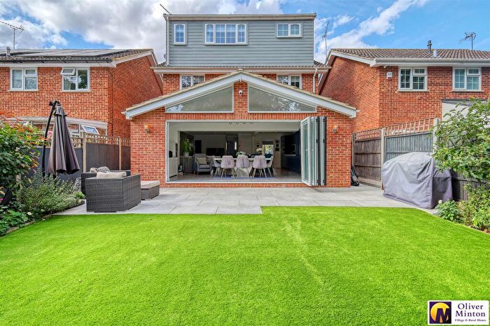 4 Bedroom Detached House For Sale In Meadow Walk, Standon, Herts, SG11