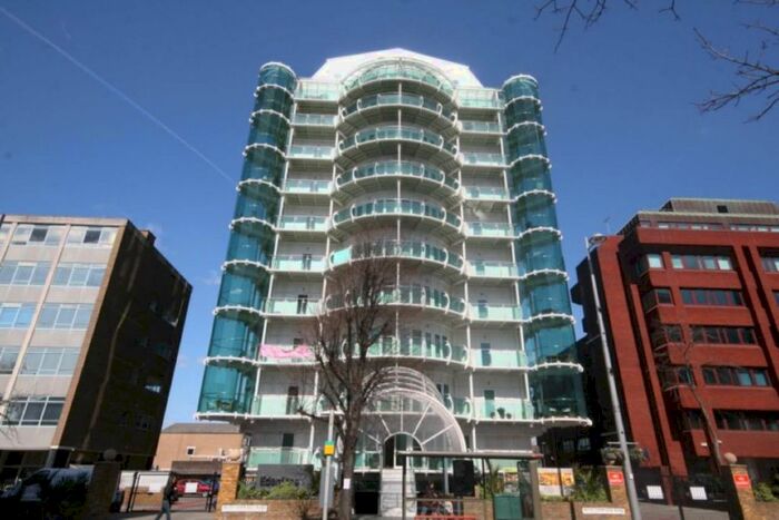 2 Bedroom Flat To Rent In Uxbridge Road, London, W5