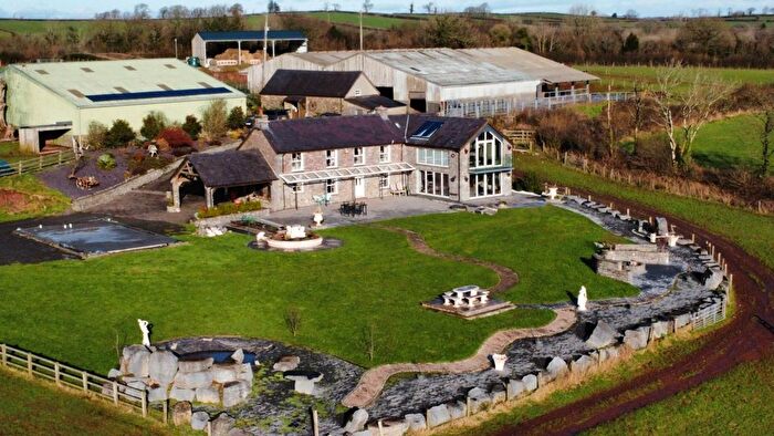 4 Bedroom Farm For Sale In Llangyndeyrn, Kidwelly, SA17