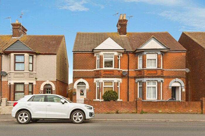 3 Bedroom Semi Detached House For Sale In Main Road, Harwich, CO12