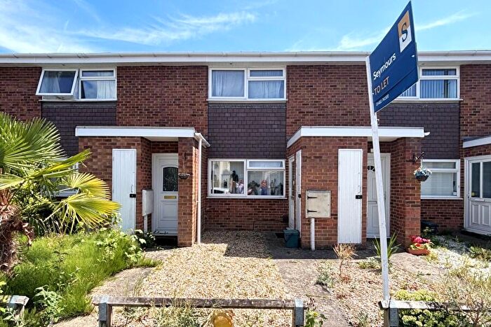 1 Bedroom Maisonette To Rent In Woking, Surrey, GU21