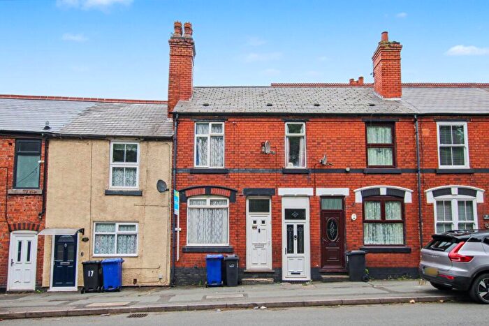 3 Bedroom Terraced House For Sale In Burton Road, Dudley, DY1