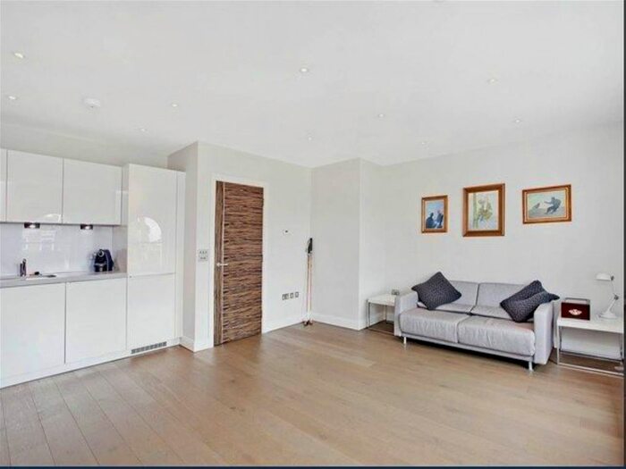 1 Bedroom Flat To Rent In Fulham Road, London, SW10