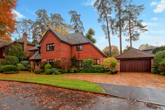 5 Bedroom Detached House To Rent In The Links Ascot, SL5