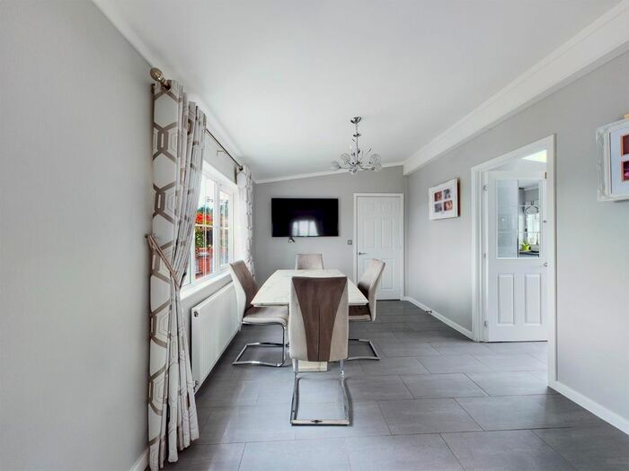 2 Bedroom Property For Sale In Doddington Heights Park Homes, Earls Ditton Lane, Cleobury Mortimer, Kidderminster, DY14