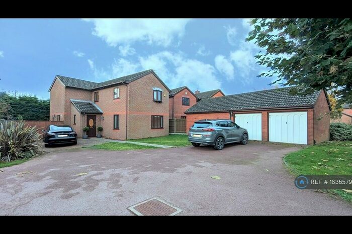 4 Bedroom Detached House To Rent In Henby Way, Norwich, NR7