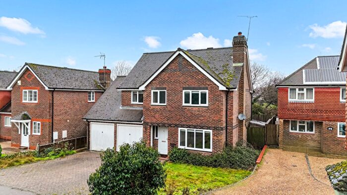 4 Bedroom Detached House For Sale In The Sycamores, Sayers Common, BN6