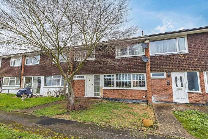 3 Bedroom Terraced House For Sale In Grange Way, Iver, SL0