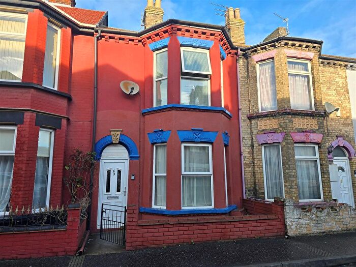 3 Bedroom Terraced House For Sale In Albany Road, Great Yarmouth, NR31