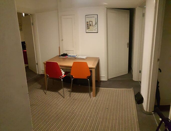 3 Bedroom Flat To Rent In Classic Mansions, Well Street, London, E9