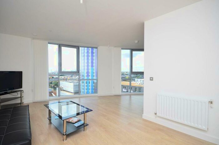 2 Bedroom Flat To Rent In Rick Roberts Way, Stratford, London, E15