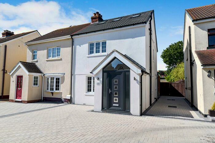 3 Bedroom Semi-Detached House To Rent In Second Avenue, Farlington, PO6