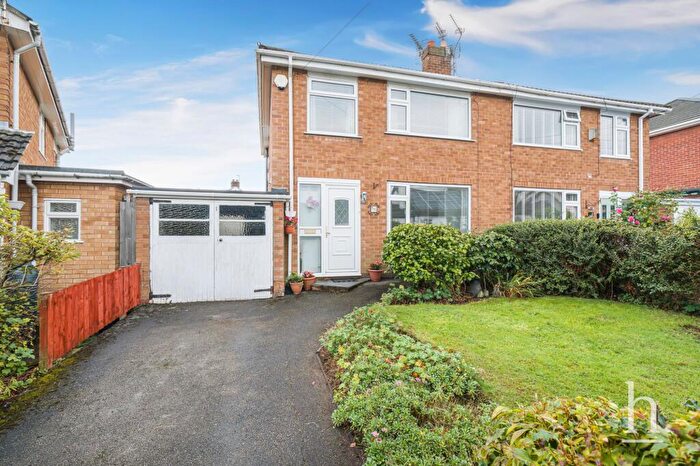 3 Bedroom Semi-Detached House For Sale In Howards Road, Thingwall, CH61