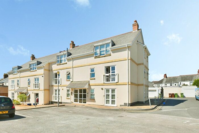 2 Bedroom Maisonette For Sale In Hawkers Lane, Plymouth, PL3