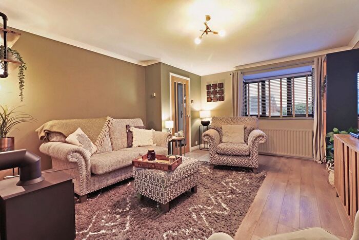 4 Bedroom Detached House For Sale In Eden Glade, Swallownest, Sheffield, S26