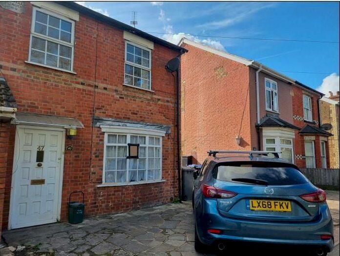 3 Bedroom Terraced House To Rent In Egham, Surrey, TW20