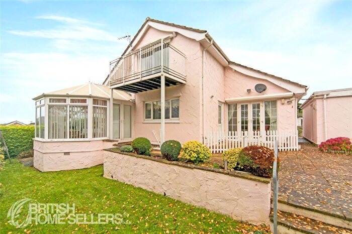 3 Bedroom Detached House For Sale In Bryn Y Coed, Deganwy, Conwy, LL31