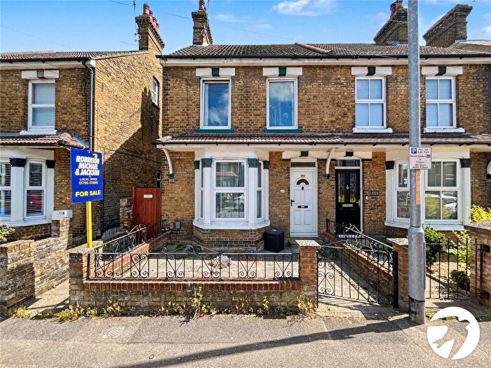 1 Bedroom Flat For Sale In Park Road, Sittingbourne, Kent, ME10