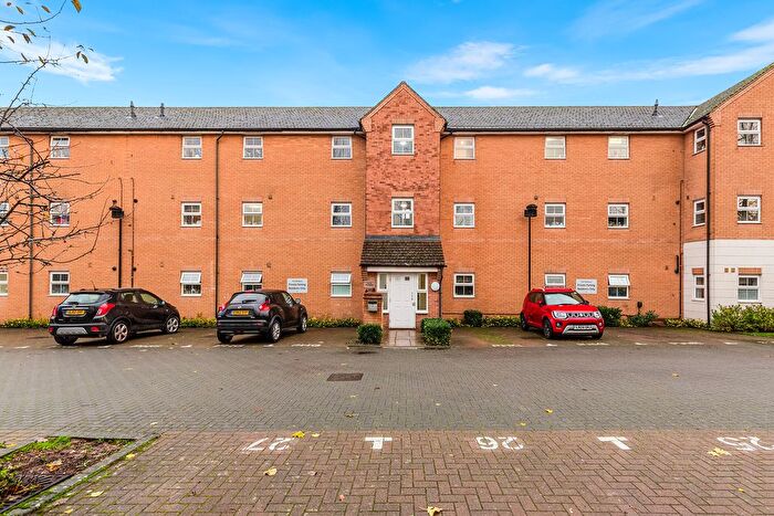 2 Bedroom Flat For Sale In The Meadows, Watford, WD25