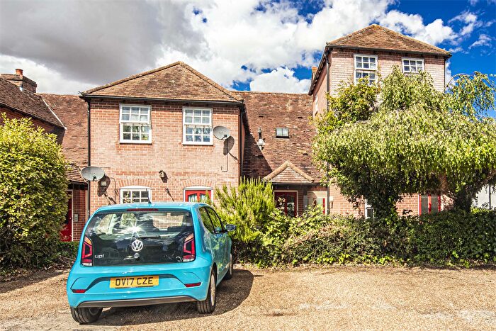 2 Bedroom Flat To Rent In The Shambles, Wallingford, OX10