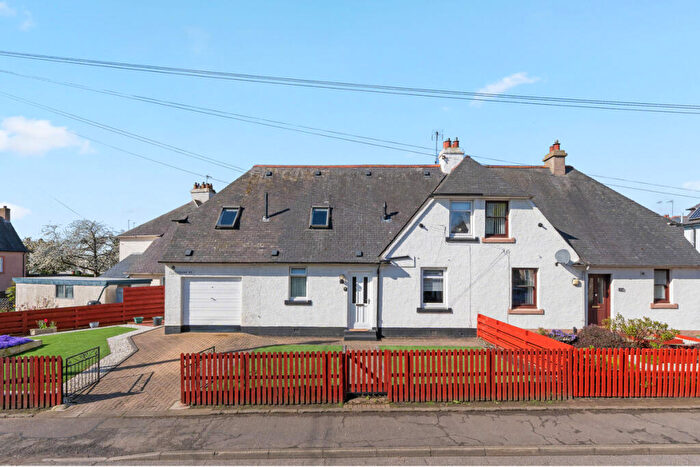 3 Bedroom Semi Detached House For Sale In Florabank Road, Haddington, EH41