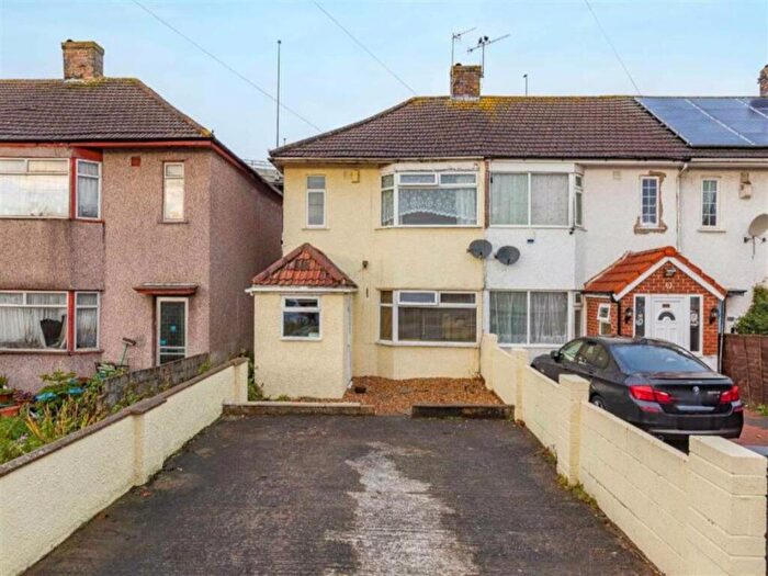 3 Bedroom End Of Terrace House To Rent In West Town Road, Avonmouth, Bristol, BS11
