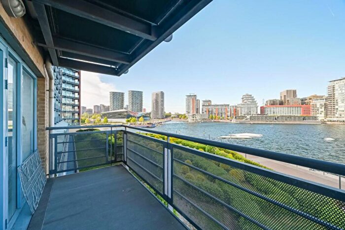 2 Bedroom Flat To Rent In Western Beach Apartments, , Docklands, London, E16