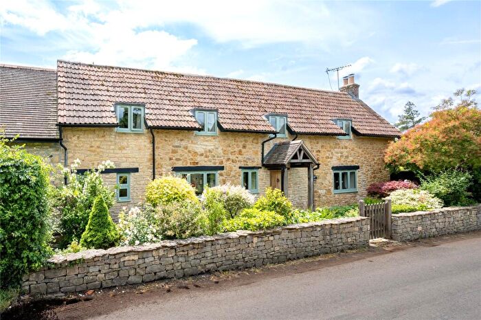 3 Bedroom Detached House For Sale In Kington Magna, Gillingham, Dorset, SP8