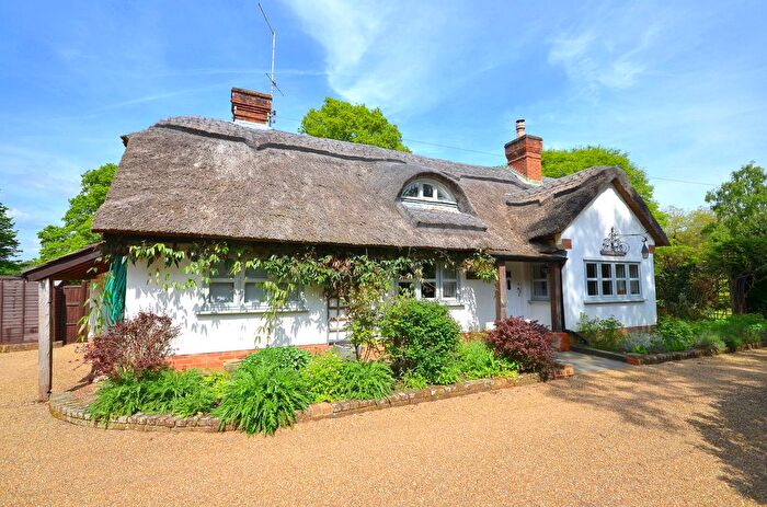 4 Bedroom Detached House For Sale In Upper Ifold, Dunsfold, Godalming, GU8