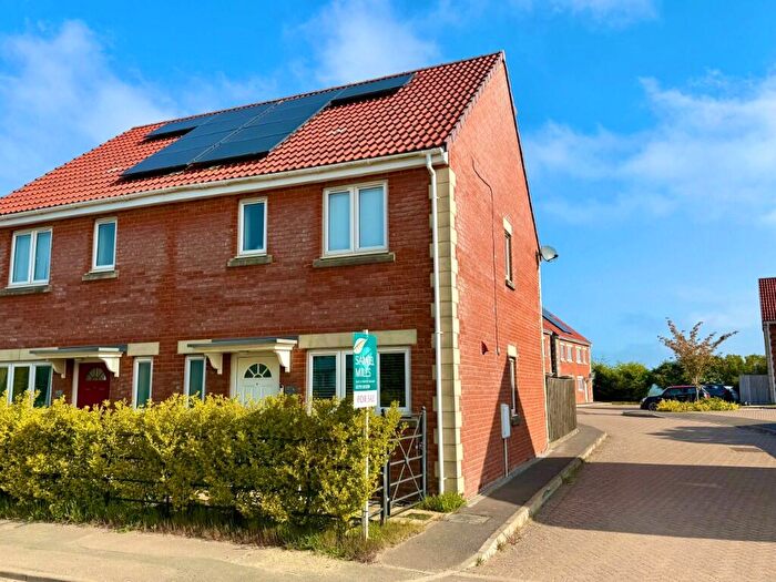 3 Bedroom Semi-Detached House For Sale In Chippenham Road, Lyneham, Wiltshire, SN15