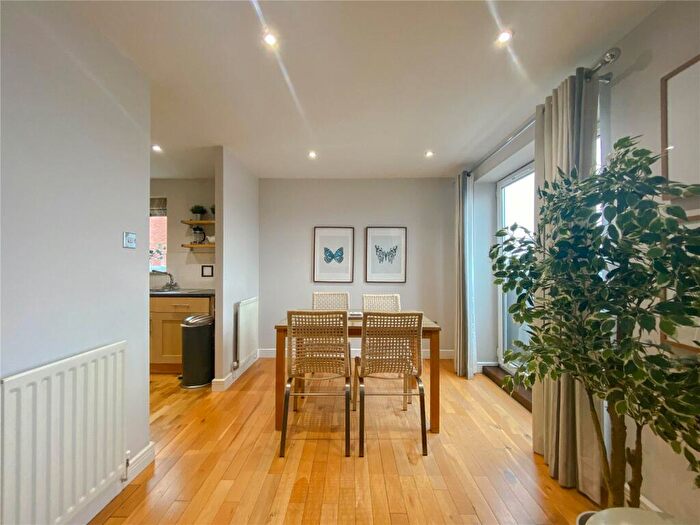 2 Bedroom Flat To Rent In City Road, Newcastle Upon Tyne, Tyne And Wear, NE1