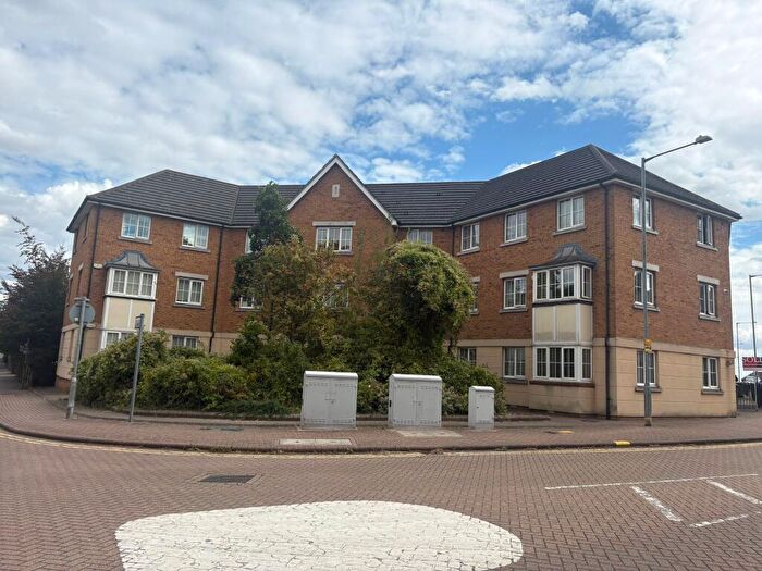 2 Bedroom Flat To Rent In Parnell Close, Chafford Hundred, RM16