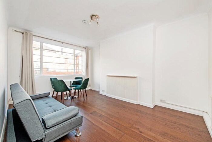 2 Bedroom Flat For Sale In Eamont Street, St John's Wood, London, NW8