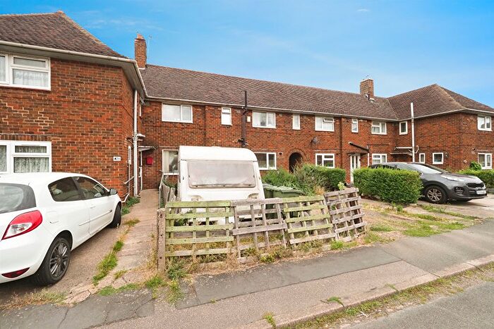 3 Bedroom Terraced House For Sale In Woodthorpe Avenue, Loughborough, LE11