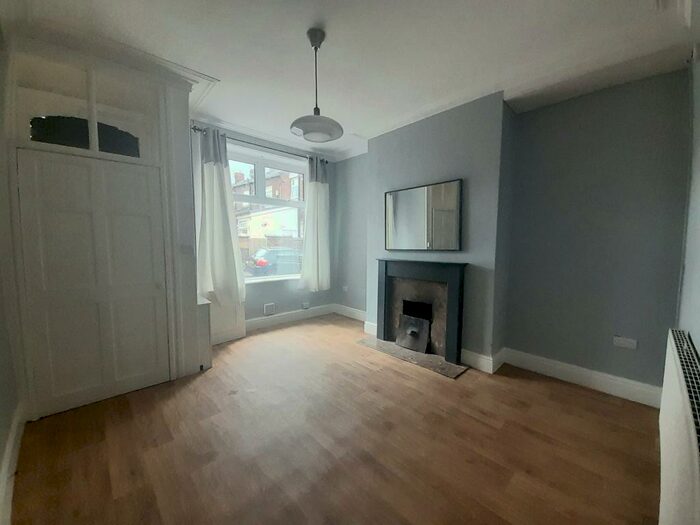 2 Bedroom Terraced House To Rent In Little Town, Oldham, OL8