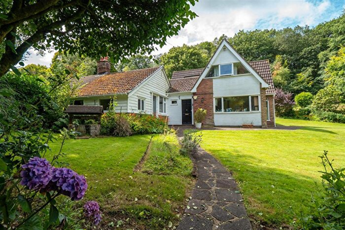4 Bedroom Semi-Detached House For Sale In Shelleys Lane, Knockholt, Sevenoaks, TN14