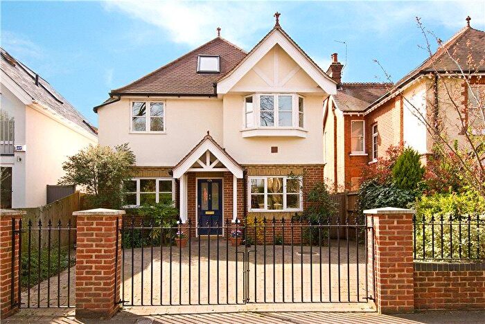 4 Bedroom Detached House To Rent In Vine Road, East Molesey, Surrey, KT8