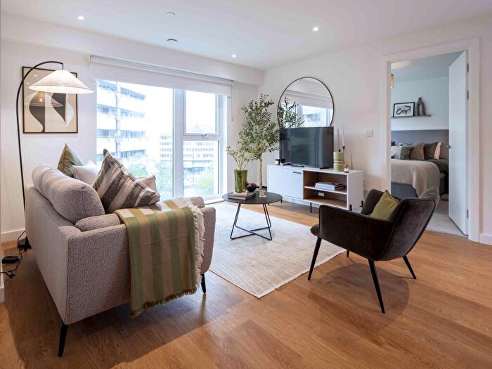 2 Bedroom Apartment To Rent In Blucher Street, Birmingham, B1