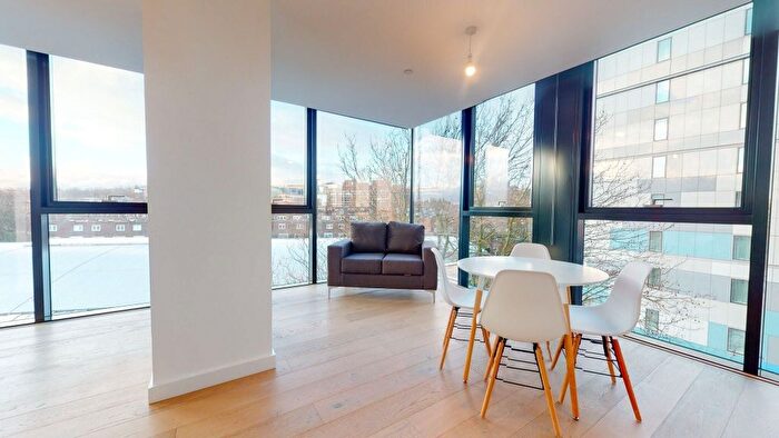 1 Bedroom Flat To Rent In Highgate Hill, London, N19