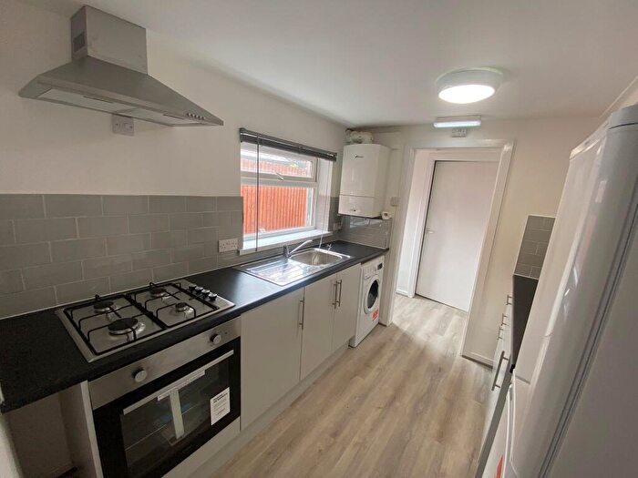 4 Bedroom House To Rent In Mostyn Road, Edgbaston, West Midlands, B16