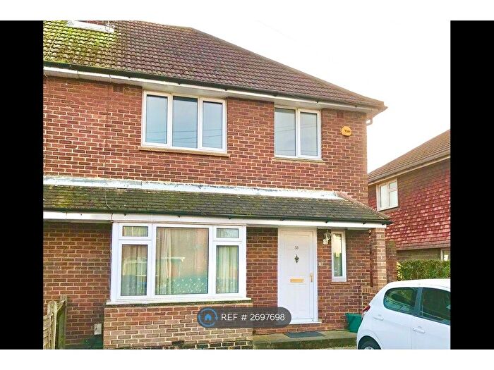 6 Bedroom Semi-Detached House To Rent In The Crescent, Egham, TW20