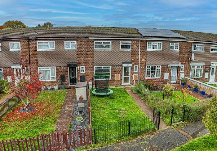 3 Bedroom Terraced House For Sale In Lomond Road, Hemel Hempstead, HP2