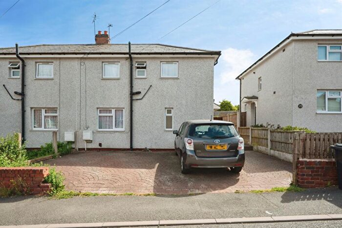 3 Bedroom Semi Detached House For Sale In Jasmine Road, Dudley, DY2