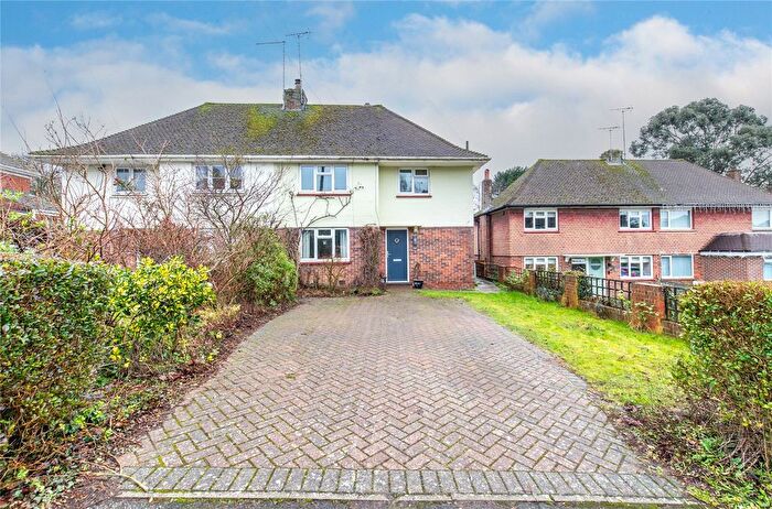 3 Bedroom Semi-Detached House For Sale In North Street, Barming, Maidstone, Kent, ME16